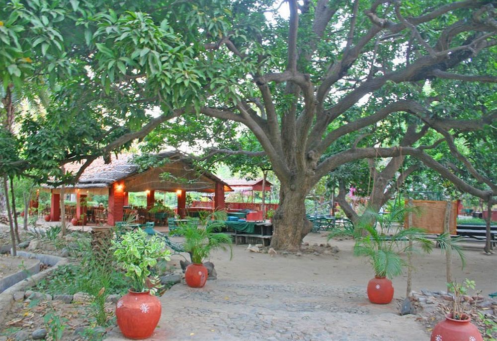 Welcomheritage Maharani Bagh Orchard Retreat Hotel Ranakpur Exterior photo