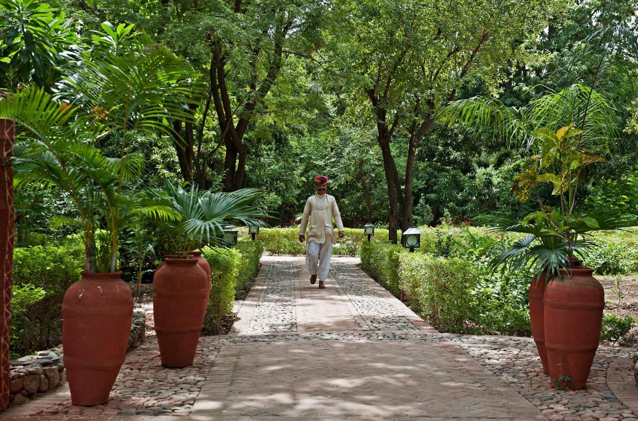 Welcomheritage Maharani Bagh Orchard Retreat Hotel Ranakpur Exterior photo